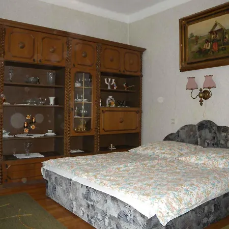 Apartman In - Balaton 18182 *